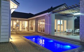 Villa 206 Clarens Golf Estate